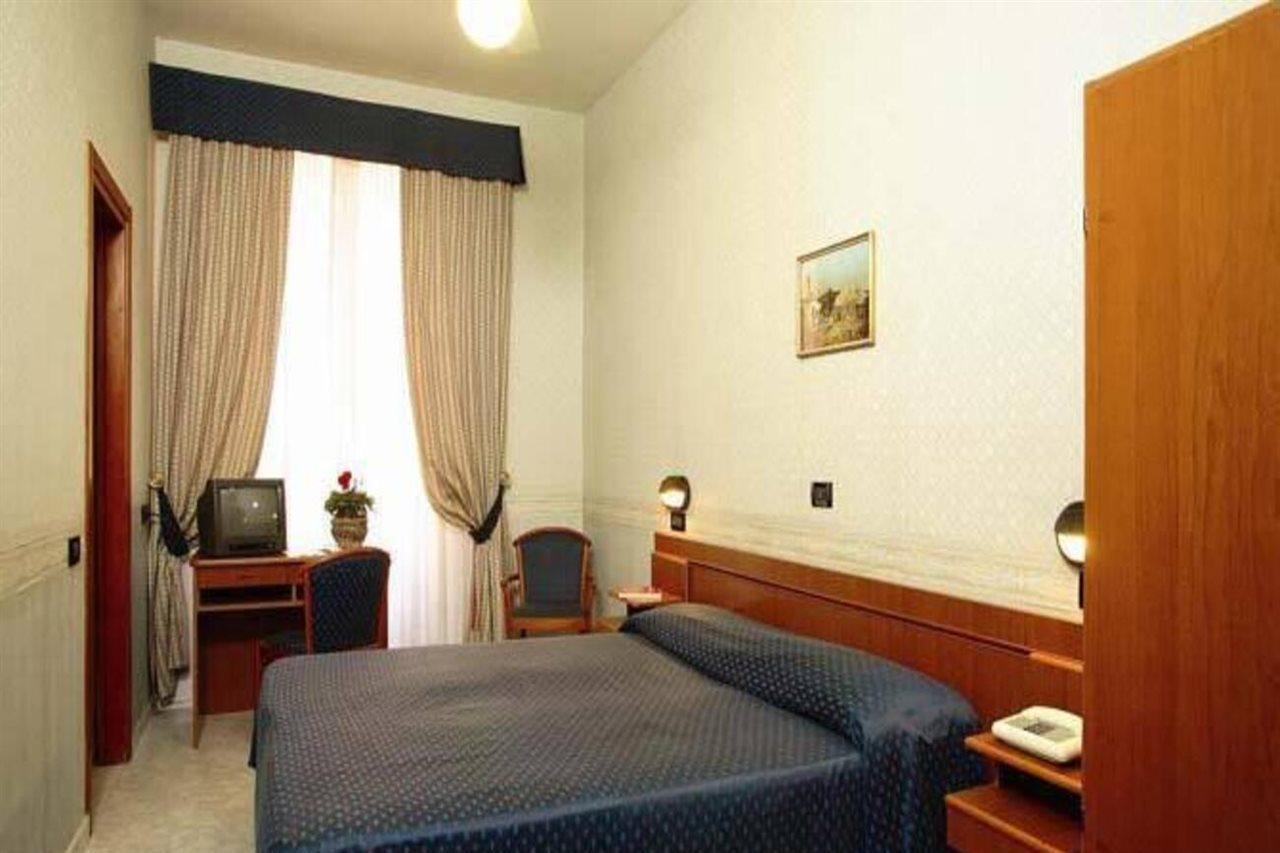 Hotel Demetra Capitolina Roma Dış mekan fotoğraf