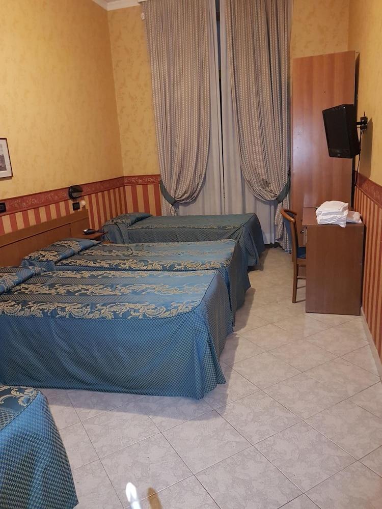 Hotel Demetra Capitolina Roma Dış mekan fotoğraf